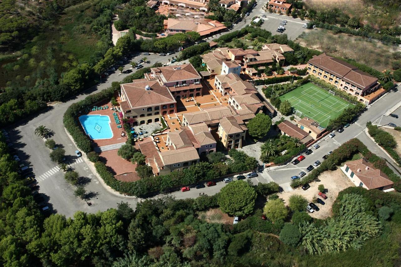 Nicolaus Club Torre Moresca أروسييْ المظهر الخارجي الصورة